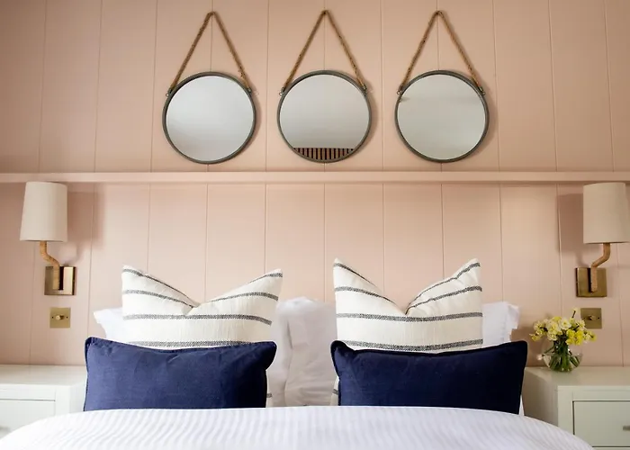 Salthouse Apartment