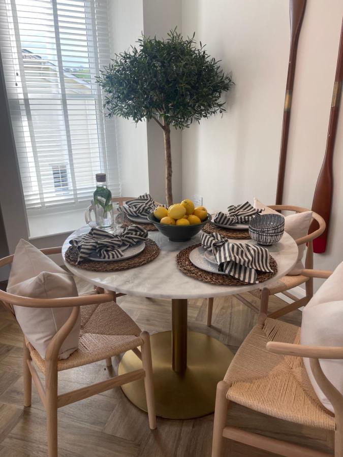 Salthouse Apartment